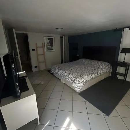 D'hote Chez Maud Et David Frühstückspension
